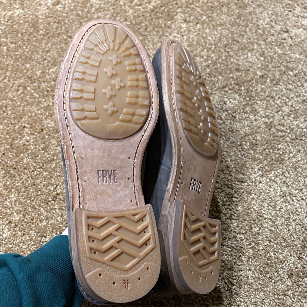 Frye Tyler Suede Penny Loafers in Charcoal Sz 10 - Picture 9 of 9